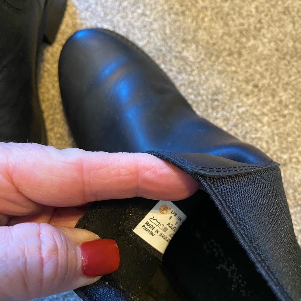 Timberland Women’s Black  Leather Boots - Picture 6 of 6